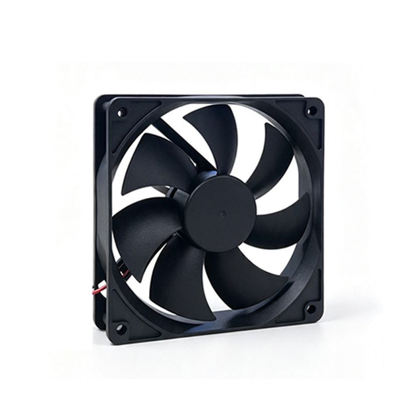 مروحة تبريد صامتة لعلبة الكمبي - مراجعة Pc Chassis وسعره